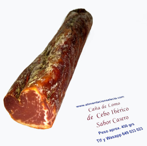 Lomo Ibérico en piezas de unos 450 grs aproximadamente de puro Lomo Ibérico elaborado en los fríos meses de invierno, lomo ahumado de forma natural en chimeneas de leña y secado durante más de 6 meses en secaderos naturales para garantizar su exquisita curación y sabor y dotado de un aroma intenso pero de textura firme y compacta que hará las delicias de cualquier amante de los productos ibéricos caseros, para una vez en boca recordarnos esos aromas y sabores de la niñez que tan difíciles son de encontrar hoy en día en los productos a la venta en grandes superficies y supermercados tradicionales. Todo el cuerpo de esta exquisita caña de lomo ibérica artesana se encuentra rodeada de los brillantes colores rojizos de la carne y los aderezos de fina grasa que juguetean entre ellos para demostrarnos una vez más que estamos ante una exquisita pieza de Caña de lomo Ibérico elaborada a base de cerdos ibéricos criados en libertad, que nos dan la oportunidad de disfrutar o regalar un exquisito manjar de la dieta mediterránea rico en proteínas y en disfrute de todos nuestros sentidos. Su proceso de curación de más de 6 meses le dota de un intenso sabor y aroma propio de los productos ibéricos caseros que tanto nos gustan a la hora de saborear un producto seleccionado y recomendado de tan altísima gama gastronómica. Sus brillantes tonos rojizos al corte nos enseñan claramente que el cuerpo carnoso de nuestro Lomo Ibérico mezclado sabiamente con el resto de ingredientes de nuestra receta de secreto ibérico ancestral van a conseguir darnos un gusto exquisito en nuestro paladar que hace que una vez abierta una pieza de lomo ibérico en nuestra mesa, esta vaya a durar muy poco tiempo colgada en nuestra despensa o la de nuestros invitados Recomendamos para aprovechar al máximo todas las propiedades del lomo Ibérico, sacarlo de su funda de vacío unas 24 / 48 horas antes de irlo a servir, ya que de esa manera todas sus propiedades y aromas tendrán tiempo suficiente para orearse y una vez entrado el aire en su cuerpo y piel carnosa mostrarnos todos los aromas de tan exquisita pieza de auténtico lomo Ibérico casero. Esta pieza de Caña de Lomo Ibérico con Sabor Casero ha sido elaborada con las mejores piezas de nuestros cerdos ibéricos criados en dehesas a campo abierto para conseguir así que su carne y musculatura tengan un desarrollo uniforme en su sabor y textura, y una vez en boca nos proporcionen toda una jugosa experiencia donde se mezclan la curación en secaderos, la crianza a cielo abierto, la riqueza de la naturaleza de nuestras dehesas y la sabia recete de varias generaciones familiares elaborando auténticas piezas de Máxima Calidad de Lomo Ibérico con Sabor Casero de verdad. Recomendamos consumir el Lomo Ibérico Casero a temperatura ambiente entre 20 y 25ºC y después de haberlo sacado de su funda de vacío unas 24 / 48 horas antes. Después de su primer consumo, y si es que ha quedado algo, recomendamos guardarlo en sitio seco y fresco alejado de la luz. Y si quiere comprar un Lote de Productos Ibéricos Sabor Casero en nuestra web le ofrecemos nuestro Lote Gourmet Ibérico compuesto por 3 piezas de 450 gramos aprox cada una con 1 Caña de lomo Ibérico 1 Salchichón Ibérico y 1 Chorizo Ibérico que harán las delicias de su paladar o de aquellas personas a las que regale tan exquisito Lote de Productos Ibéricos Seleccionados dispuestos a competir con cualquier otro Producto Gourmet capaz de componer una exquisita Cesta de Regalos Gourmet Ibéricos Lote de Productos Ibéricos elaborados a base de las mejores carnes y piezas del cerdo Ibérico donde resaltan sus característicos colores vivos y sus potentes aromas tradicionales  Vendemos la mejor Calidad de Productos Ibéricos con envío a domicilio a toda España y Europa incluida. Nuestros Productos Ibéricos como el Lomo el Chorizo ó el Salchichón Ibérico presentados en piezas de 450 grs aproximadamente cada uno han tenido un proceso de maduración y desecación que les da su característico olor sabor y color y que les hace incomparables con otros productos de carácter más industrial que Ustedes pueden comprar en grandes superficies Es probable que si compara los precios de otros Lotes de productos Ibéricos supuestamente elaborados de manera tradicional y vendidos en grandes superficies comerciales estos les parezcan a priori más baratos pero les Garantizamos de verdad que la Calidad de nuestros Chorizos salchichones y Lomos Ibéricos les va a sorprender Los Productos Ibéricos Ofertados en este lote se van a caracterizar al corte por un picado grueso y una constante infiltración de la grasa en la musculatura de los animales que representa la verdad de su crianza en campo abierto y que hace que a la hora de consumir estos productos Ibéricos Usted pueda disfrutar de todas sus cualidades organolépticas desde que abre el vacío Esta jugosidad en boca hace de nuestra Selección de Productos Ibéricos un regalo perfecto no solo para compartir en familia regalos etc sino como ingrediente imprescindible para el sector de hostelería y restauración por su exquisita relación precio calidad Y si desea comprar Lotes de Productos Ibéricos en cantidades grandes haga ahora una prueba comprando este pack oferta de 3 piezas de productos ibéricos y pídanos después precio para más cantidad a través de nuestro wasapp Estamos tan seguros de la gran Calidad que les ofrecemos en nuestros Chorizos Lomos y salchichones Ibéricos que les aseguramos que ni las Mejores Recetas Caseras de España se acercan al resultado final de este exquisito manjar curado del Cerdo Ibérico que aquí les presentamos Nuestro mejor premio a la Calidad es que Ustedes prueben esta oferta de Salchichón Chorizo y Caña de lomo Ibérico y nos comenten después qué les ha parecido nuestro Lote Garantizamos la Calidad Sabor y Olor de nuestros Productos Ibéricos elaborados con los mejores cerdos criados en libertad en nuestras dehesas para una vez en fábrica ser tratados como auténticas piezas de joyería capaz de transmitir una vez cortados el sentimiento de sabor a naturaleza plena que Ustedes están buscando en nuestros productos Ibéricos Seguro que tiene amigos o compañeros de trabajo que ya han probado la excelente calidad de nuestros Lotes de Productos Ibéricos a los que intentan imitar en las mejores recetas caseras de la matanza ofrecidas en internet por famosos cocineros tradicionales No podemos garantizar este precio del Lote de Chorizo Caña de Lomo y Salchichón Ibérico sabor Casero de manera indefinida aproveche esta oferta de la dehesa Española ya que nuestra producción es limitada en el tiempo debido al largo proceso de maduración de nuestros productos Lote de Productos Ibéricos compuesto por 3 piezas de 450 gr aprox cada una con 1 Caña de Lomo Ibérico 1 Chorizo Ibérico y 1 Salchichón Ibérico elaborados de manera Artesanal con las mejores piezas de nuestros cerdos criados en total libertad como refleja el color y aroma de cada pieza 1 Caña de Lomo de 450 gr aprox 1 Salchichón Ibérico de 450 gr aprox y 1 Chorizo Ibérico de 450 gr aprox componen este Lote de Productos Ibéricos con Sabor Casero realmente exquisitos y listos para degustar o regalar gracias a su excelente precio de venta Si Ud es un amante de los Productos Ibéricos de Mercadona 5 Jotas Navidul Barrica Monteluz etc  les animamos a que compren este Lote de Productos Ibéricos y compare precios y calidades les aseguramos que no les vamos a decepcionar y que sólo van a desear repetir Caña de Lomo Ibérico Chorizo Ibérico y Salchichón Ibérico elaborados artesanalmente con las mejores piezas y carnes de nuestros cerdos ibéricos Españoles criados en dehesas en total libertad para darle a cada pieza ese sabor color y aroma que sólo le puede dar la naturaleza Si quiere comprar el mejor lote de embutidos Ibéricos de España con Portes Gratis para toda la península este es su Lote Oferta con 1 Caña de Lomo Ibérico 1 Chorizo Ibérico y 1 Salchichón Ibérico Total casi 1,5 kilos de auténticos Productos Ibéricos con Sabor Casero de nuestras dehesas Lote de Productos Ibéricos con 1 pieza de Caña de Lomo Ibérico 1 Chorizo Ibérico y 1 Salchichón Ibérico Caña de Lomo Ibérico Chorizo Ibérico y Salchichón Ibérico para comer o regalar y quedar como Reyes Cada pieza de Lomo Chorizo y Salchichón tiene un peso aproximado de 450 gr de puro sabor Ibérico Son embutidos Ibéricos de altísima calidad elaborados con las mejores carnes de cerdos en libertad   Comprar Lote de Productos Ibéricos al mejor precio y dese el gustazo de probar algo diferente Lomo Ibérico Chorizo Ibérico y Salchichón Ibérico al mejor precio y con Portes Gratis en Península