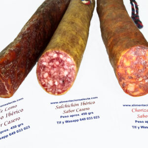 Lote de Productos Ibéricos Sabor Casero compuesto por 3 piezas de 450 gramos aprox cada una con 1 Caña de lomo Ibérico 1 Salchichón Ibérico y 1 Chorizo Ibérico que harán las delicias de su paladar o de aquellas personas a las que regale tan exquisito Lote de Productos Ibéricos Seleccionados dispuestos a competir con cualquier otro Producto Gourmet capaz de componer una exquisita Cesta de Regalos Gourmet Ibéricos Lote de Productos Ibéricos elaborados a base de las mejores carnes y piezas del cerdo Ibérico donde resaltan sus característicos colores vivos y sus potentes aromas tradicionales Vendemos la mejor Calidad de Productos Ibéricos con envío a domicilio a toda España y Europa incluida. Nuestros Productos Ibéricos como el Lomo el Chorizo ó el Salchichón Ibérico presentados en piezas de 450 grs aproximadamente cada uno han tenido un proceso de maduración y desecación que les da su característico olor sabor y color y que les hace incomparables con otros productos de carácter más industrial que Ustedes pueden comprar en grandes superficies Es probable que si compara los precios de otros Lotes de productos Ibéricos supuestamente elaborados de manera tradicional y vendidos en grandes superficies comerciales estos les parezcan a priori más baratos pero les Garantizamos de verdad que la Calidad de nuestros Chorizos salchichones y Lomos Ibéricos les va a sorprender Los Productos Ibéricos Ofertados en este lote se van a caracterizar al corte por un picado grueso y una constante infiltración de la grasa en la musculatura de los animales que representa la verdad de su crianza en campo abierto y que hace que a la hora de consumir estos productos Ibéricos Usted pueda disfrutar de todas sus cualidades organolépticas desde que abre el vacío Esta jugosidad en boca hace de nuestra Selección de Productos Ibéricos un regalo perfecto no solo para compartir en familia regalos etc sino como ingrediente imprescindible para el sector de hostelería y restauración por su exquisita relación precio calidad Y si desea comprar Lotes de Productos Ibéricos en cantidades grandes haga ahora una prueba comprando este pack oferta de 3 piezas de productos ibéricos y pídanos después precio para más cantidad a través de nuestro wasapp Estamos tan seguros de la gran Calidad que les ofrecemos en nuestros Chorizos Lomos y salchichones Ibéricos que les aseguramos que ni las Mejores Recetas Caseras de España se acercan al resultado final de este exquisito manjar curado del Cerdo Ibérico que aquí les presentamos Nuestro mejor premio a la Calidad es que Ustedes prueben esta oferta de Salchichón Chorizo y Caña de lomo Ibérico y nos comenten después qué les ha parecido nuestro Lote Garantizamos la Calidad Sabor y Olor de nuestros Productos Ibéricos elaborados con los mejores cerdos criados en libertad en nuestras dehesas para una vez en fábrica ser tratados como auténticas piezas de joyería capaz de transmitir una vez cortados el sentimiento de sabor a naturaleza plena que Ustedes están buscando en nuestros productos Ibéricos Seguro que tiene amigos o compañeros de trabajo que ya han probado la excelente calidad de nuestros Lotes de Productos Ibéricos a los que intentan imitar en las mejores recetas caseras de la matanza ofrecidas en internet por famosos cocineros tradicionales No podemos garantizar este precio del Lote de Chorizo Caña de Lomo y Salchichón Ibérico sabor Casero de manera indefinida aproveche esta oferta de la dehesa Española ya que nuestra producción es limitada en el tiempo debido al largo proceso de maduración de nuestros productos Lote de Productos Ibéricos compuesto por 3 piezas de 450 gr aprox cada una con 1 Caña de Lomo Ibérico 1 Chorizo Ibérico y 1 Salchichón Ibérico elaborados de manera Artesanal con las mejores piezas de nuestros cerdos criados en total libertad como refleja el color y aroma de cada pieza 1 Caña de Lomo de 450 gr aprox 1 Salchichón Ibérico de 450 gr aprox y 1 Chorizo Ibérico de 450 gr aprox componen este Lote de Productos Ibéricos con Sabor Casero realmente exquisitos y listos para degustar o regalar gracias a su excelente precio de venta Si Ud es un amante de los Productos Ibéricos de Mercadona 5 Jotas Navidul Barrica Monteluz etc les animamos a que compren este Lote de Productos Ibéricos y compare precios y calidades les aseguramos que no les vamos a decepcionar y que sólo van a desear repetir Caña de Lomo Ibérico Chorizo Ibérico y Salchichón Ibérico elaborados artesanalmente con las mejores piezas y carnes de nuestros cerdos ibéricos Españoles criados en dehesas en total libertad para darle a cada pieza ese sabor color y aroma que sólo le puede dar la naturaleza Si quiere comprar el mejor lote de embutidos Ibéricos de España con Portes Gratis para toda la península este es su Lote Oferta con 1 Caña de Lomo Ibérico 1 Chorizo Ibérico y 1 Salchichón Ibérico Total casi 1,5 kilos de auténticos Productos Ibéricos con Sabor Casero de nuestras dehesas Lote de Productos Ibéricos con 1 pieza de Caña de Lomo Ibérico 1 Chorizo Ibérico y 1 Salchichón Ibérico Caña de Lomo Ibérico Chorizo Ibérico y Salchichón Ibérico para comer o regalar y quedar como Reyes Cada pieza de Lomo Chorizo y Salchichón tiene un peso aproximado de 450 gr de puro sabor Ibérico Son embutidos Ibéricos de altísima calidad elaborados con las mejores carnes de cerdos en libertad Comprar Lote de Productos Ibéricos al mejor precio y dese el gustazo de probar algo diferente Lomo Ibérico Chorizo Ibérico y Salchichón Ibérico al mejor precio y con Portes Gratis en Península