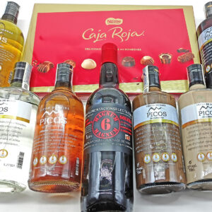 Comprar El Mejor Regalo para el Día de la Madre Comprar el Mejor Regalo para una Mujer Comprar el Mejor Regalo para San Valentín Comprar el Mejor Regalo para Cumpleaños Mamá Comprar los Mejores Regalos para Cumpleaños Mujer Si Usted quiere comprar el Mejor Regalo para el Día de la Madre el Mejor Regalo para San Valentín comprar el Mejor Regalo para una Mujer comprar el Mejor Regalo para el Cumpleaños de una Mujer comprar el Mejor Regalo para Mamá con los Mejores Productos Gourmet Españoles aquí le presentamos un lote de regalos con excelentes productos que harán las delicias de Mamá de su Novia de su Mujer Esposa pareja Excelentes Regalos que agradarán seguro el paladar de su pareja amiga familiar compromiso etc. Este lote de Regalos Especiales para las mamás las Mujeres las Esposas las Novias los Cumpleaños está compuesto por 1 caja de Bombones Nestle de 400 grs 1 Botella de Vermouth Artesano de 1 litro y 1 Botella de 70 cl de Orujo Artesano con 6 sabores a elegir Orujo Blanco, Crema de Orujo, Orujo de Hierbas, Orujo de Miel, Crema de Orujo ó Licor de Café que hará las delicias de cualquier buena Gourmet. Una vez que Usted ha comprado su lote de regalos nosotros le llamamos para que nos diga qué sabor de orujo prefiere para su regalo. No espere a que llegue la fecha para comprar el Mejor Regalo para Mamá para su Novia para su Cumpleaños para su Aniversario y reserve ahora este lote de productos Gourmet para regalo de mujeres ya que cuanto antes lo reserve antes les llegará su compra y más asegurada tendrá la sorpresa Por motivos de seguridad en el transporte los productos no se envían con decoración de regalo para todo el lote sino que son enviados protegidos uno a uno para evitar roturas o choques en el transporte. Nuestro Lote de Regalos para mujer está pensado para que sea un lote de regalos que Usted puede comprar en cualquier época del año no sólo en Navidades o Reyes sino que a cualquier mujer y en cualquier mes del año le va a gustar y se va a deleitar saboreando una buena caja de bombones un excelente orujo artesano o un exquisito vermouth bien frío elaborado sólo a base de plantas aromáticas muy difícil de encontrar en el comercio tradicional Estos Lotes de Regalo para cumpleaños de mujeres son igualmente ideales para preparar y comprar de cara a Cestas de Navidad y Regalos de Empresa ó Lotes Regalo para Clientes Proveedores Familia y Amigas Por su excelente calidad de Sabor Presentación y variedad de productos escogidos están considerados como los Mejores Regalos para mujeres de España comprar el Mejor Regalo Gourmet Español para mujeres supone comprar productos Gourmet de Calidad artesana 100% como estos que les presentamos Estos Productos Gourmet para Regalo de el Día de la Madre para las mamás más sibaritas son ideales para compartir en presentaciones de empresa Celebraciones familiares regalos para médicos regalos para compromisos regalos para agradecimientos múltiples etc y por supuesto para degustarlos en pareja… Gracias a su excelente precio de transporte merece la pena comprar varios lotes de regalo a la vez pues el transporte es el mismo Cada lote de regalo para mujer es enviado en una caja anónima con cada producto envasado y separado del resto para asegurar su integridad durante el servicio de envío a domicilio Para asegurar la correcta llegada de lote de regalos para cumpleaños de mujeres para cumpleaños de mamá para cumpleaños de abuelas para cumpleaños de tías primas y sobrinas a su domicilio recomendamos siempre comprar el lote de regalos con al menos 3 ó 4 días de anticipación por si hubiese algún tipo de retraso en el servicio de mensajería o empresa de paquetería A la hora de comprar su Lote de Regalos para Mujer Regalos para el Día de la Madre Regalos para Cumpleaños de mamá Regalos para Celebraciones Regalos para hermanas primas sobrinas tías abuelas sibaritas regalos para San Valentín regalos para novias parejas etc recomendamos poner una dirección donde siempre vaya a haber alguien para poder recepcionar el envío por ejemplo una tienda o comercio de confianza un bar una empresa un vecino que siempre esté en casa etc. Seguro que tiene amigas o compañeras de trabajo que ya han probado la excelente Calidad de nuestros regalos para cumpleaños de mamás novias parejas abuelas sibaritas… pregúnteles si están contentos con su sabor y presentación y ya verán. No podemos garantizar este precio de manera indefinida aproveche esta oferta para comprar sus regalos para cumpleaños de mujeres mamás novias amigas etc ya que el número de lotes de que disponemos es relativamente limitado y va supeditado a las ofertas de los distintos proveedores cada año Comprar los Mejores Regalos para Cumpleaños para mamás regalos Gourmet Lote de regalos al Mejor Precio Comprar los Mejores Regalos para Novias para mujer regalos Gourmet Lote de regalos Oferta Precio Comprar los Mejores Regalos para el día de San Valentín para mujer regalos Gourmet Lote de regalos Gourmet Comprar los Mejores Regalos para el Día de la Madre regalos Gourmet Lote de regalos al Mejor Precio en Oferta Comprar los Mejores Regalos para Abuelas Sibaritas regalos Gourmet Lote de regalos Delicatessen Comprar los Mejores Regalos para Amigas Médicas Compromisos regalos Gourmet Lote de regalos exclusivos Comprar los Mejores Regalos para hermanas primas sobrinas tías regalos Gourmet Lote Delicatessen español Dónde comprar los Mejores Regalos para mujer comprar regalos para el cumpleaños de mi mujer novia esposa comprar regalos para el día de la madre comprar regalos para San Valentín para mujer Comprar regalos para mujer regalos para cumpleaños de mi novia esposa regalos para mujeres Los Mejores regalos para las mamás al Mejor Precio comprar regalos para cumpleaños mamá Comprar regalos para médicas donde comprar regalos para doctoras comprar regalos para mujeres Comprar regalos para abuelas sibaritas comprar regalos para madres sibaritas gourmet baratos Dónde comprar los mejores regalos para una novia comprar regalos para cumpleaños mujer Comprar lote de regalos para mujeres sibaritas donde comprar los mejores bombones de chocolate orujo y vermouth para regalar a una mujer Comprar lote de regalos con bombones orujos artesanos y vermú dónde comprar regalos delicatessen para mujeres Comprar lote de productos gourmet para regalar a una mujer a una novia a una madre a una médico a una doctora Comprar la mejor caja de bombones para regalar donde comprar los mejores bombones para regalar Dónde comprar el mejor vermú para regalar a una mujer donde comprar los mejores regalos para una mujer Si Usted no sabe dónde comprar el Mejor Regalo para el cumpleaños de una mujer, dónde comprar el mejor regalo para San Valentín para su novia, cual es el mejor regalo que se le puede comprar al médico que tanto ha cuidado de su salud o la de sus familiares, si no sabe qué regalarle a su pareja en el día de su cumpleaños, si no sabe qué comprar a su esposa o madre en su cumpleaños, si no se le ocurre qué regalarle a su amiga mamá con la que tantas aventuras y momentos ha disfrutado, si no sabe qué comprar para el aniversario de su pareja novia ó esposa, si es el día del cumpleaños de esa persona que tanto aprecia y no sabe qué comprarle o regalarle, aquí le damos las mejores ideas para regalar a esa mujer, asegurándole que la Calidad de estos regalos cumplirá plenamente los deseos del paladar más exquisito de la persona regalada, ya sea por su cumpleaños o por cualquier otro motivo de celebración ó agradecimiento. Nuestro lote de Regalos Gourmet para cumpleaños aniversarios y celebraciones para mujeres mamás esposas novias tías abuelas parejas se compone de: 1 Magnífica caja de Bombones Nestlé de 400 grs 1 Botella de Orujo Artesano de 70 cl con 6 sabores a escoger 1 Botella de Vermouth Artesano de 1 litro No lo piense más y disfrute del Mejor Regalo de Cumpleaños Aniversario Día de la Madre San Valentín ó cualquier otro motivo que Usted tenga para hacer un magnífico Regalo Gourmet como éste. Para cualquier duda acerca de estos magníficos regalos de cumpleaños aniversario día de la madre San Valentín etc puede contactar con nosotros en el teléfono y wasapp 649 033 023 Atención Javier González y les atenderemos encantados. GRACIAS Y A DISFRUTAR DE SUS REGALOS DE CUMPLEAÑOS!!!.