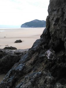 FOTOGRAFIAS DE LA PLAYA DE BERRIA EN SANTOÑA CANTABRIA (11)