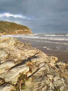 FOTOS DE LA MEJOR PLAYA DE CANTABRIA EN SANTOÑA BERRIA (23)