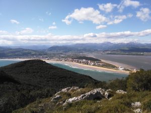 FOTOS DE LA SUBIDA AL MONTE BUCIERO DE SANTOÑA LA CRUZ DE LOS ALMENDROS (16)