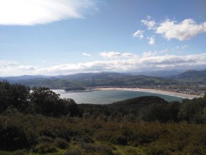 FOTOS DE LA SUBIDA AL MONTE BUCIERO DE SANTOÑA LA CRUZ DE LOS ALMENDROS (21)