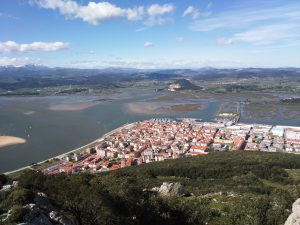 FOTOS DE LA SUBIDA AL MONTE BUCIERO DE SANTOÑA LA CRUZ DE LOS ALMENDROS (30)