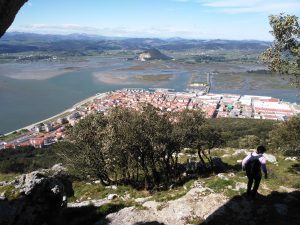 FOTOS DE LA SUBIDA AL MONTE BUCIERO DE SANTOÑA LA CRUZ DE LOS ALMENDROS (56)