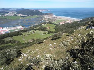 FOTOS DE LA SUBIDA AL MONTE BUCIERO DE SANTOÑA LA CRUZ DE LOS ALMENDROS (65)